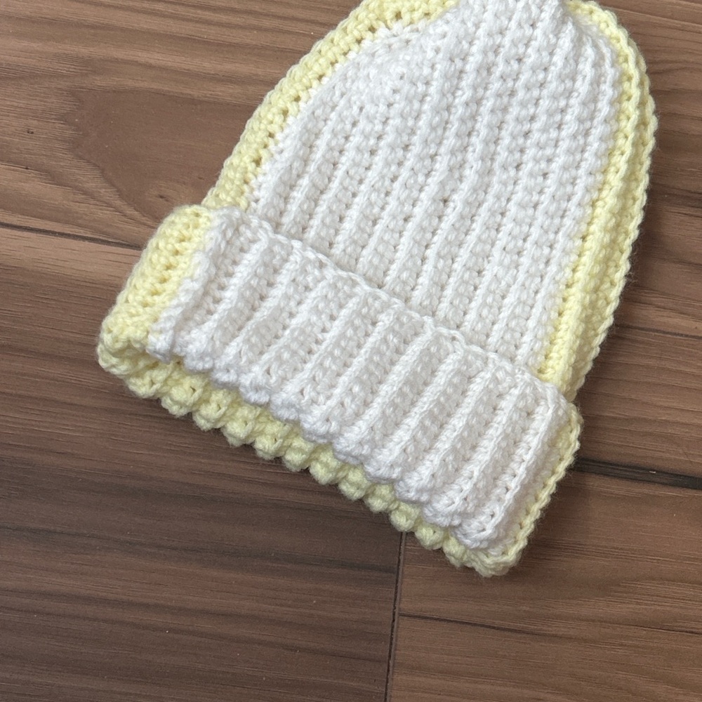 Cozy Knit Kids Beanie - White and Yellow
